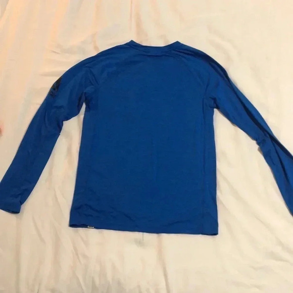 Boys size sm Reebok long sleeve athletic top blue - Picture 5 of 6